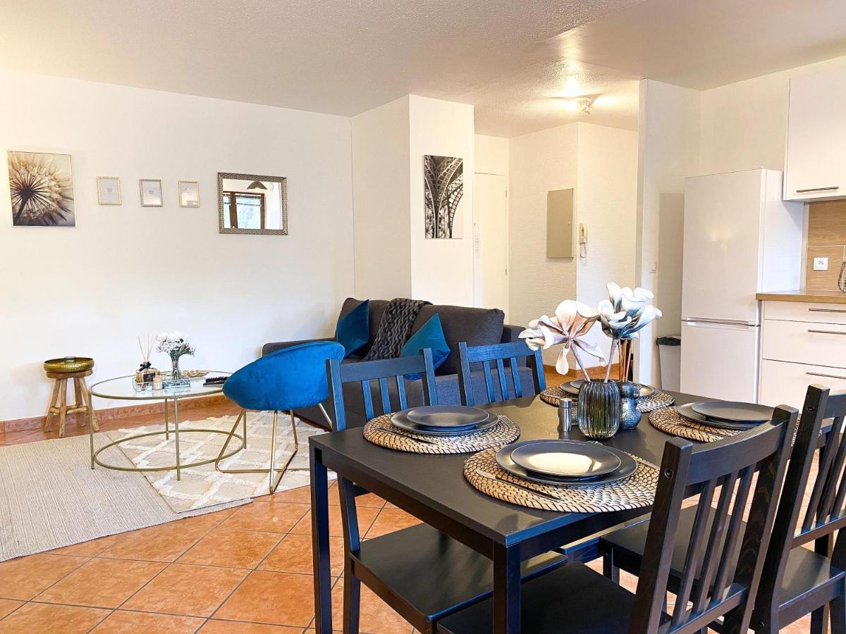 Luxueux Appartement Evry Centre - Parking - Rer A 10 Min Courcouronnes Exterior photo